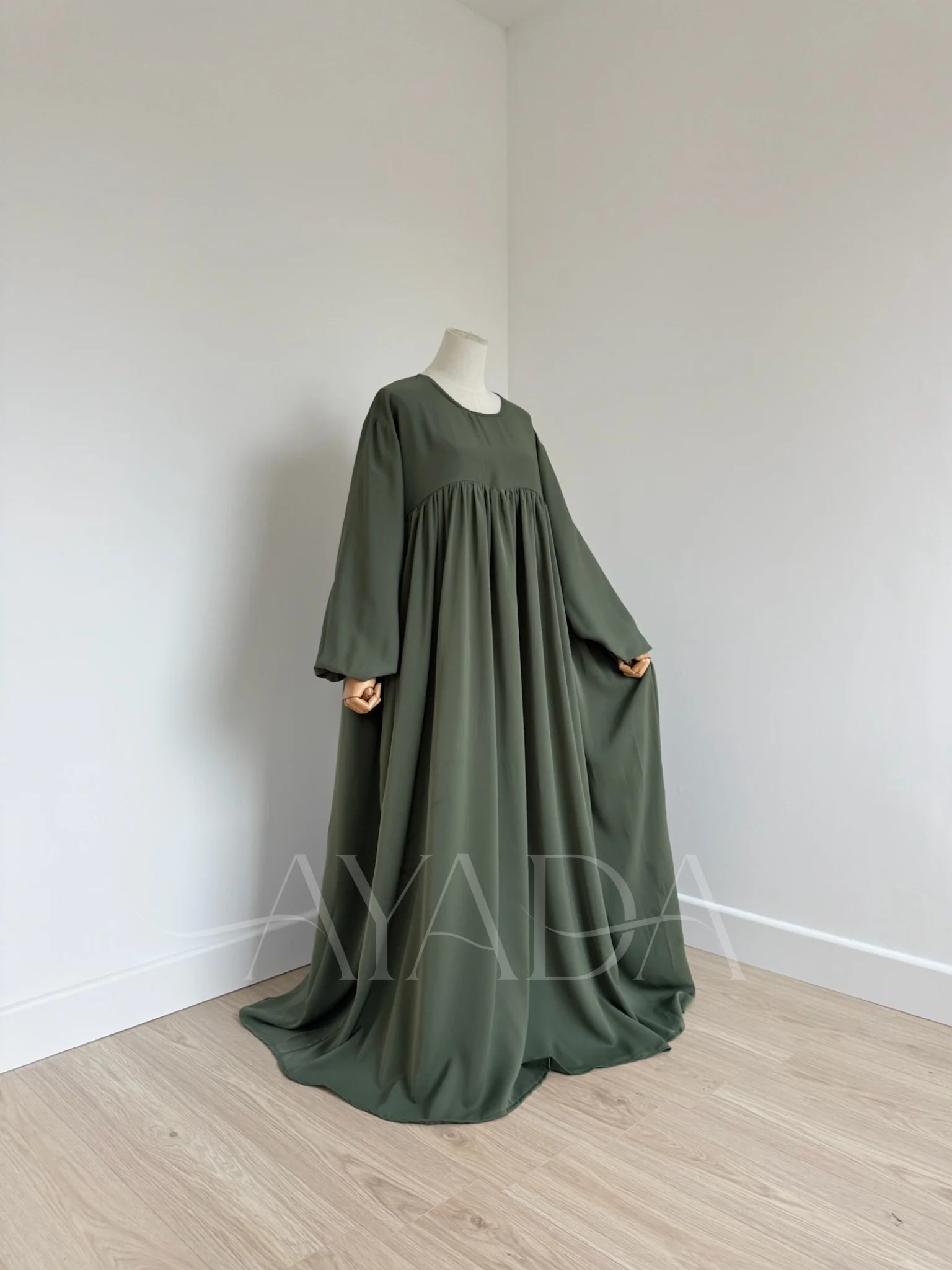 Abaya Manche Ballon Soie de medine - Image 21