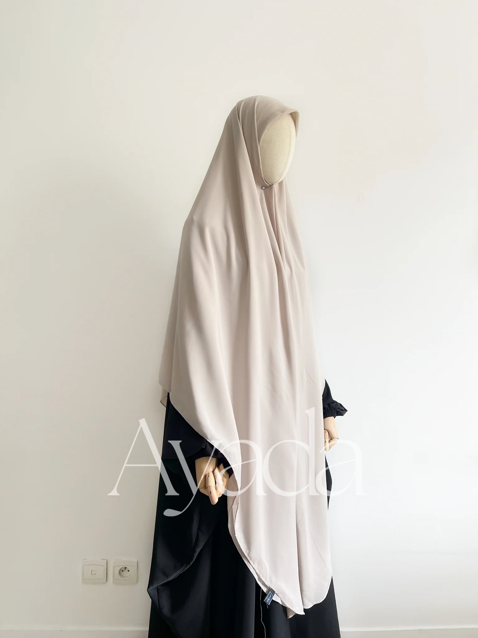 Maxi Hijab carré 180x180 - Image 9